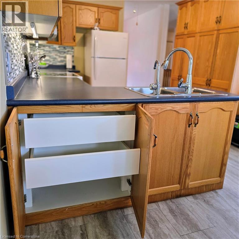 Photo 25 of 10 Isherwood Avenue Unit 5, Cambridge ON