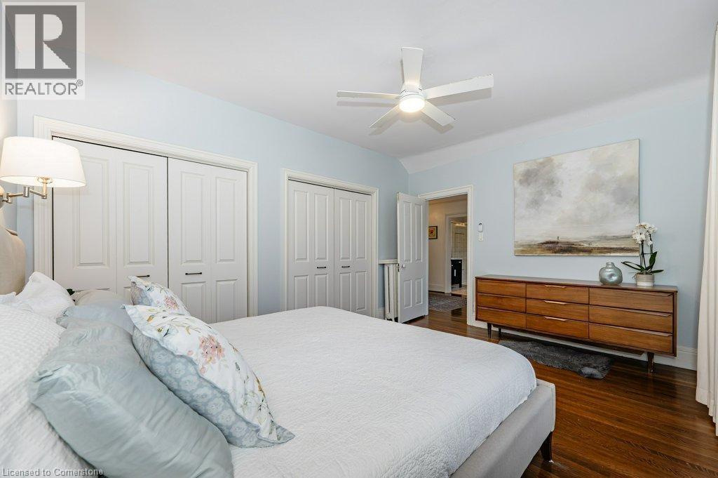 Photo 22 of 15 Liverpool Street, Guelph ON