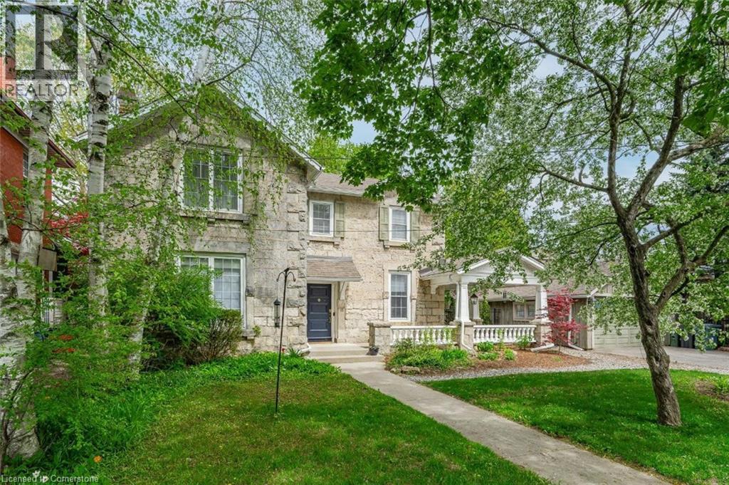 Photo 30 of 15 Liverpool Street, Guelph ON