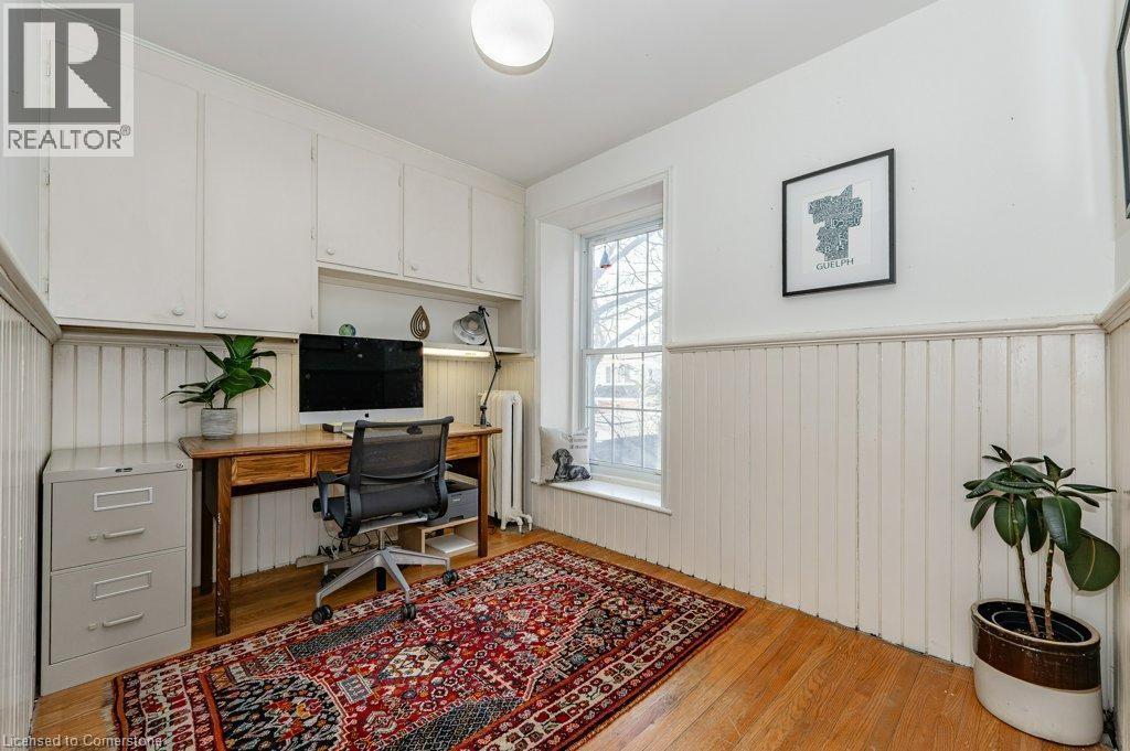 Photo 8 of 15 Liverpool Street, Guelph ON