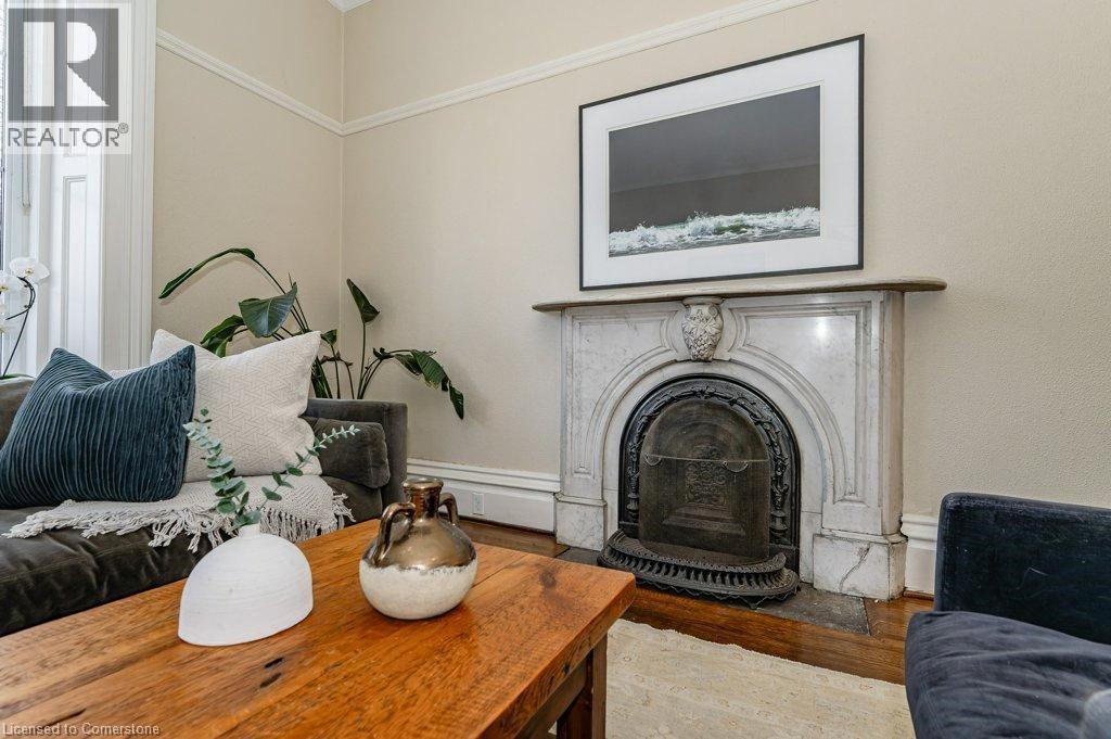 Photo 10 of 15 Liverpool Street, Guelph ON