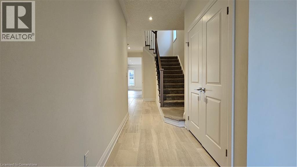 Photo 10 of 298 Raspberry Place, Waterloo ON