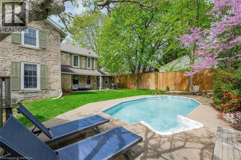Photo 16 of 15 Liverpool Street, Guelph ON