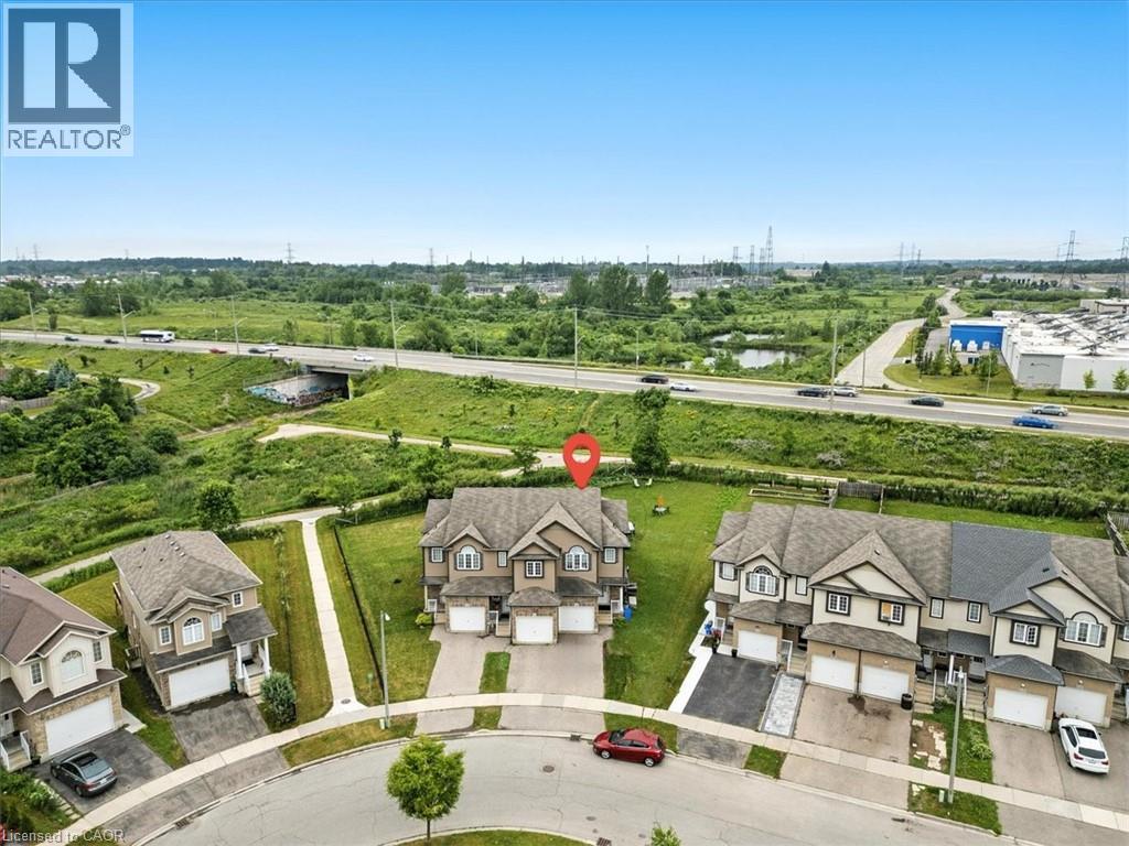 Photo 27 of 260 Countrystone Crescent, Kitchener ON