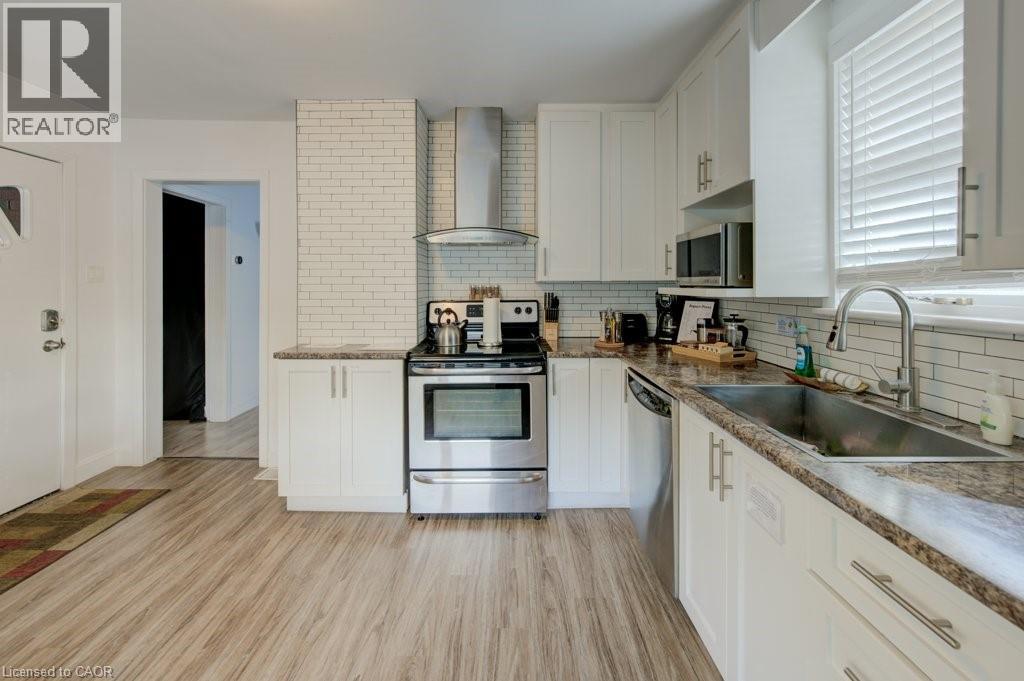 Photo 42 of 46 Cherry Street, Kitchener ON