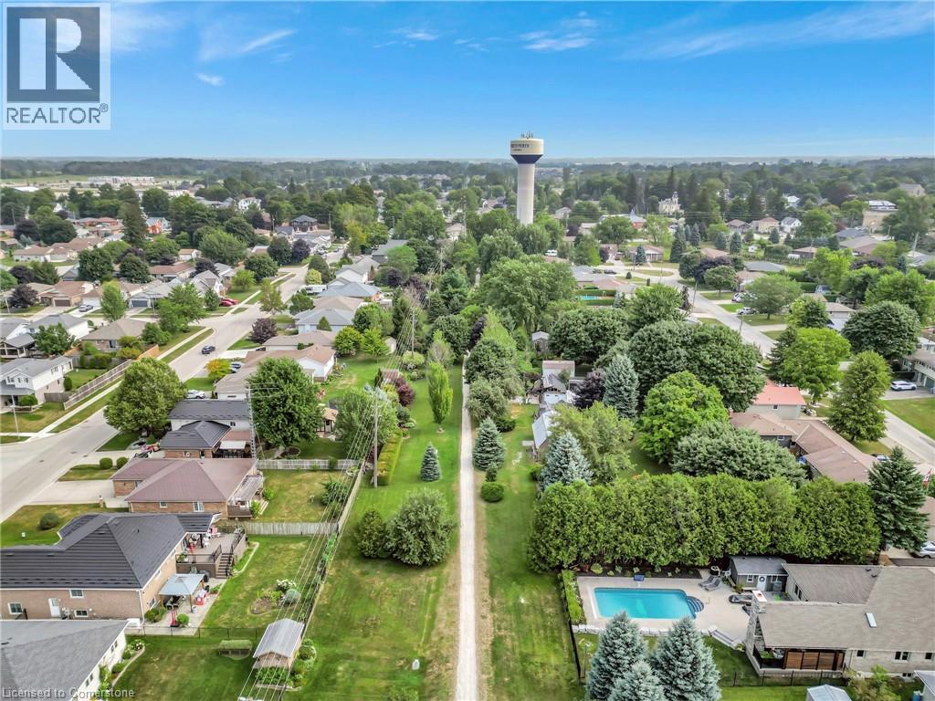 Photo 5 of 480 Havelock Avenue S, Listowel ON