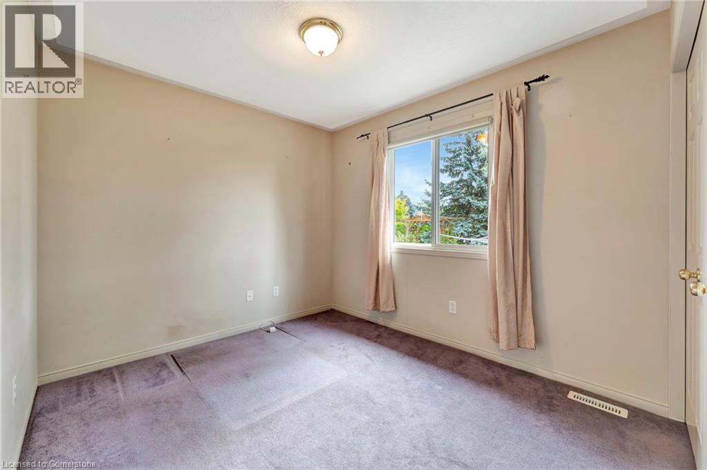 Photo 20 of 480 Havelock Avenue S, Listowel ON