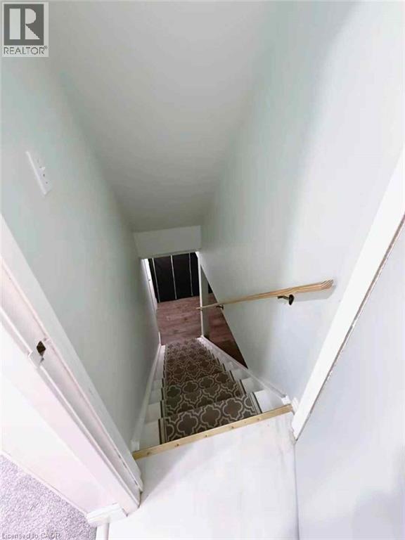 Photo 8 of 445 Pioneer Drive Unit 4, Kitchener ON