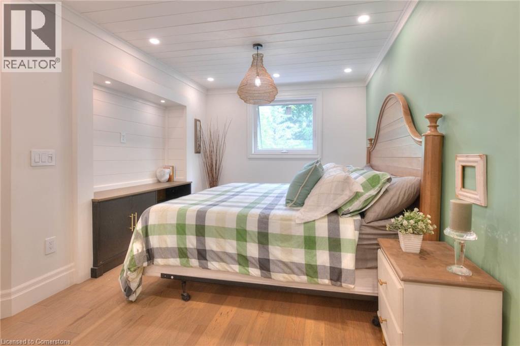 Photo 17 of 20 Hawk Street, St George ON