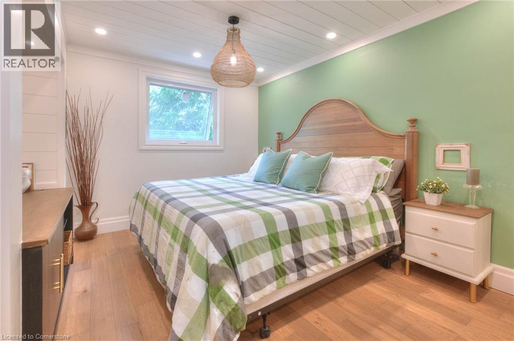 Photo 18 of 20 Hawk Street, St George ON