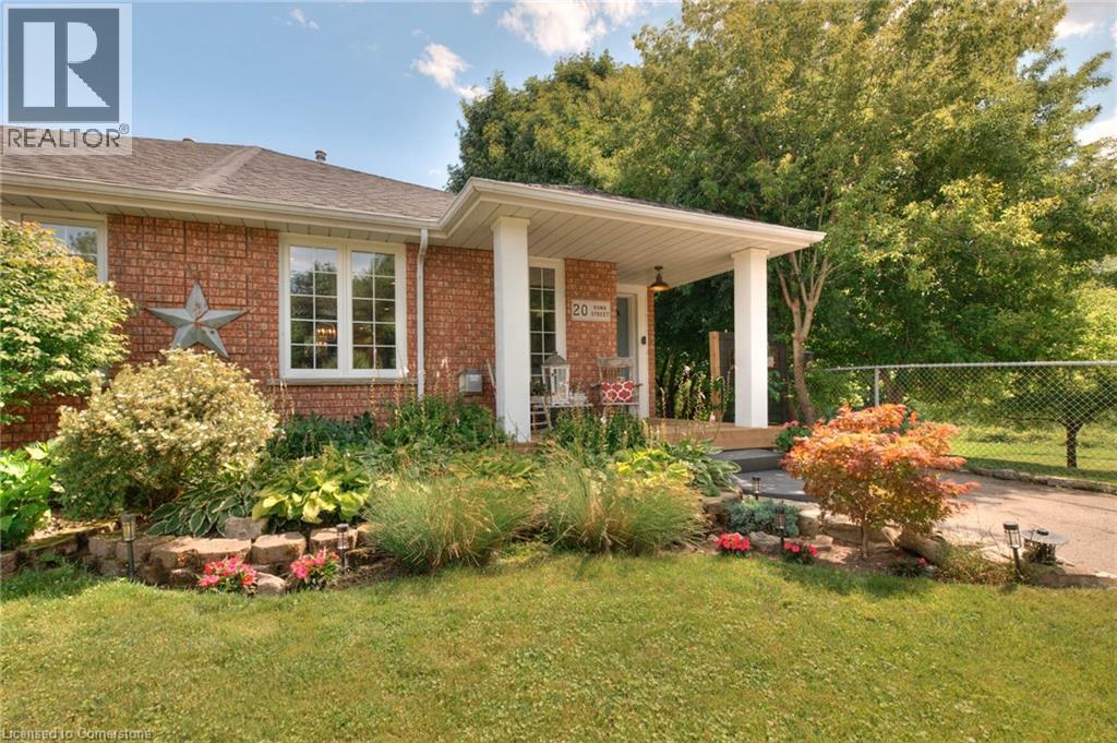Photo 5 of 20 Hawk Street, St George ON