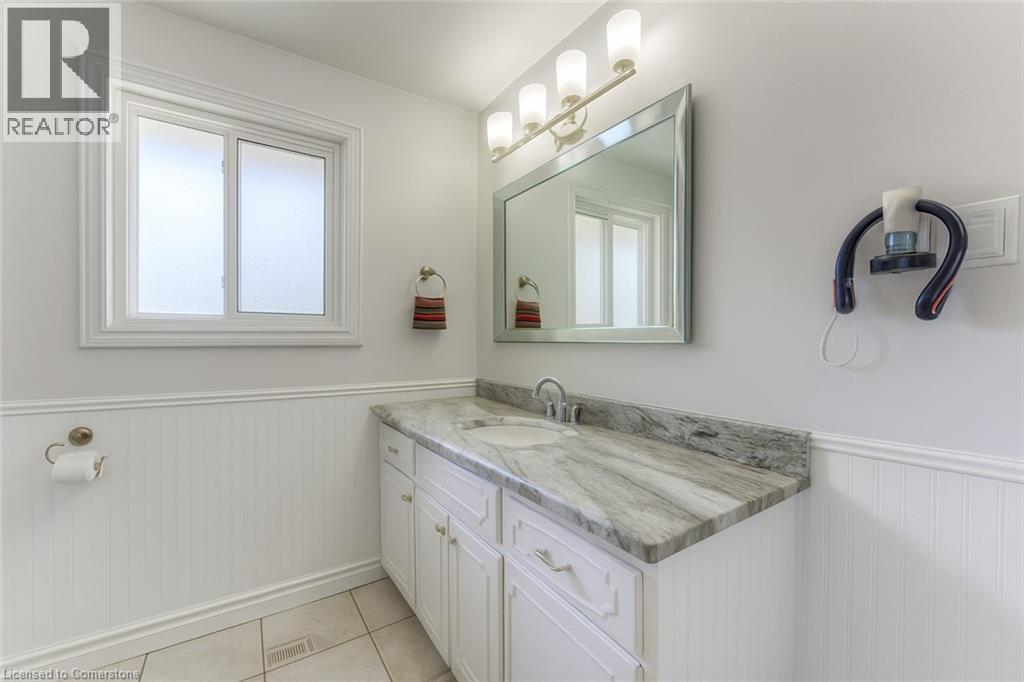 Photo 14 of 217 Southwood Drive, Cambridge ON