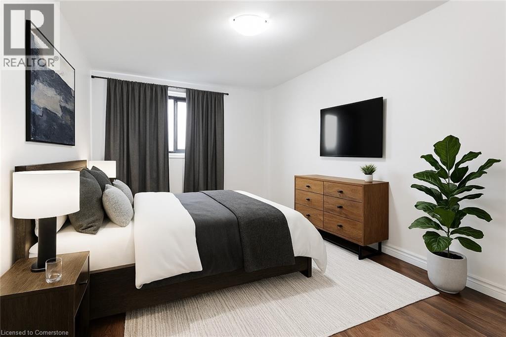 Photo 11 of 217 Southwood Drive, Cambridge ON