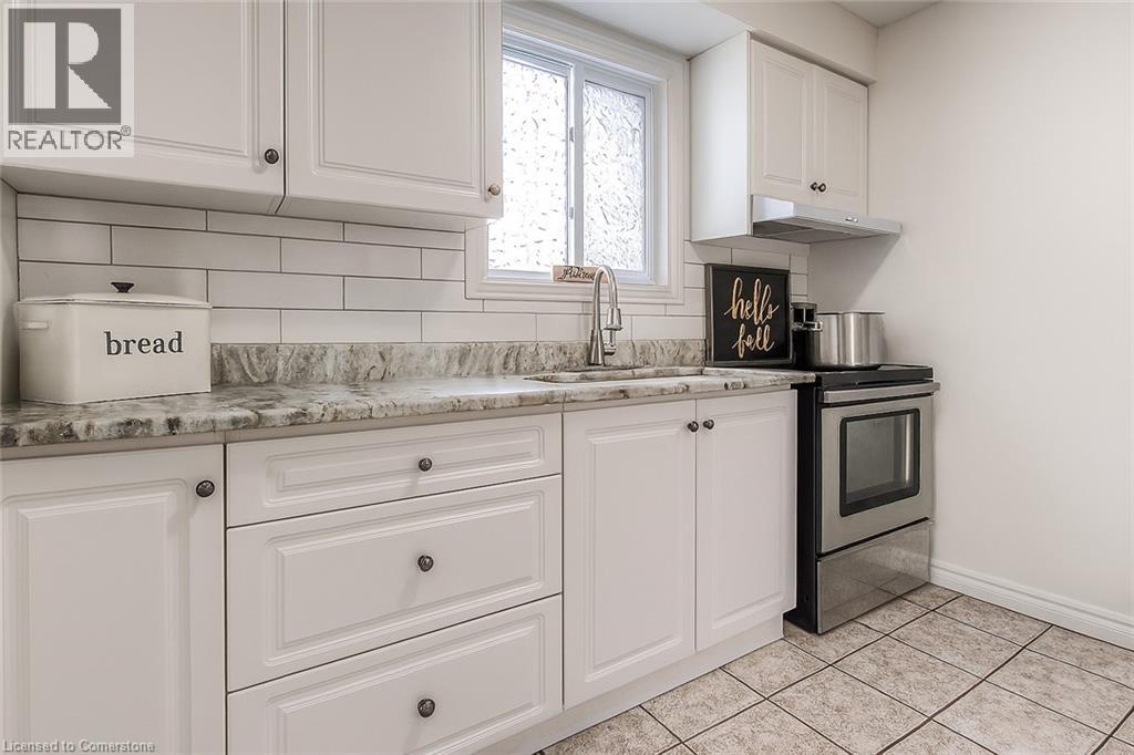 Photo 10 of 217 Southwood Drive, Cambridge ON