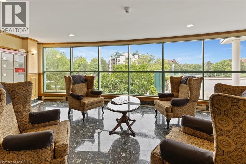Photo 16 of 30 Blue Springs Drive Unit 201, Waterloo ON