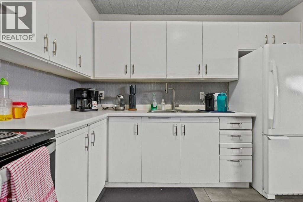 Photo 1 of 80 Breckenridge Drive Unit 110, Kitchener ON