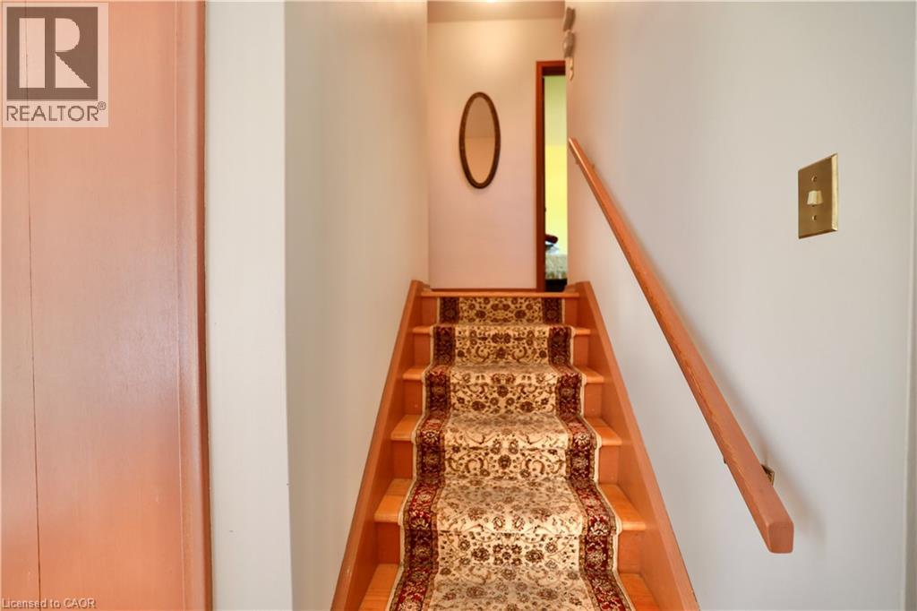 Photo 16 of 104 Milford Avenue, Waterloo ON