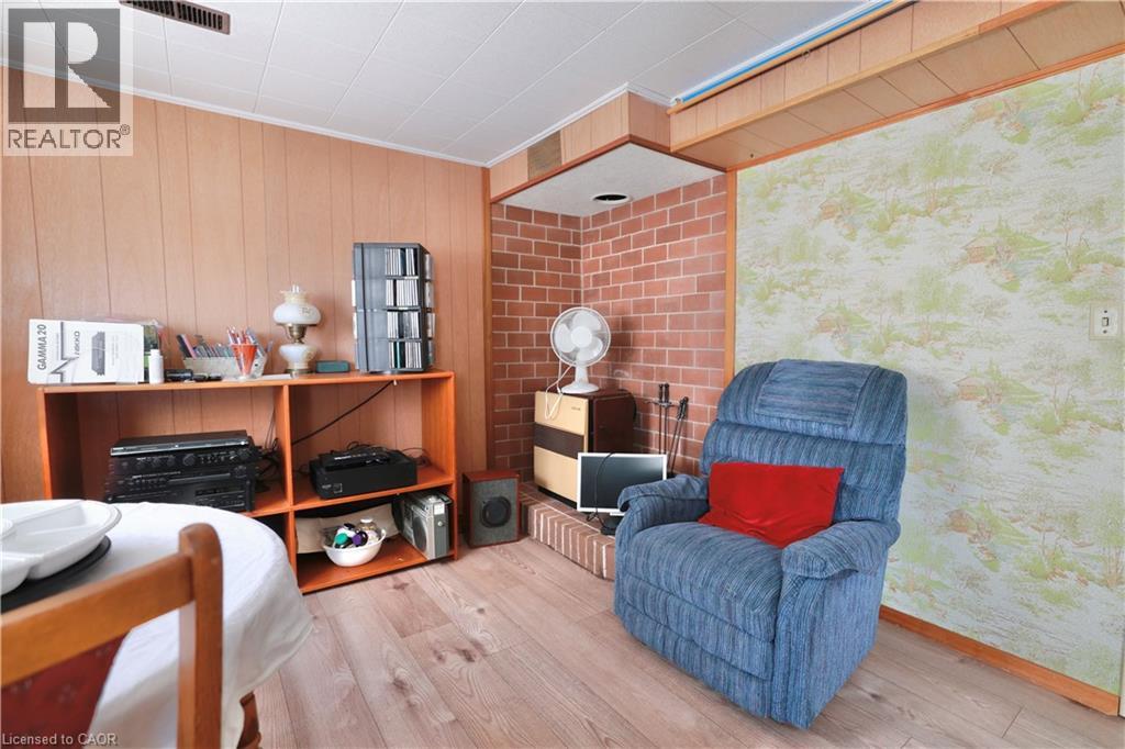 Photo 34 of 104 Milford Avenue, Waterloo ON