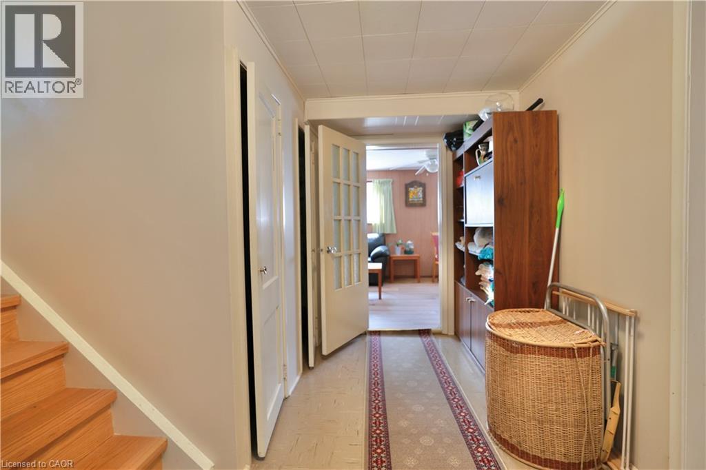 Photo 17 of 104 Milford Avenue, Waterloo ON