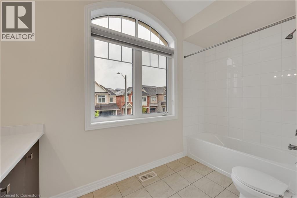 Photo 15 of 3936 Leonardo Street, Burlington ON
