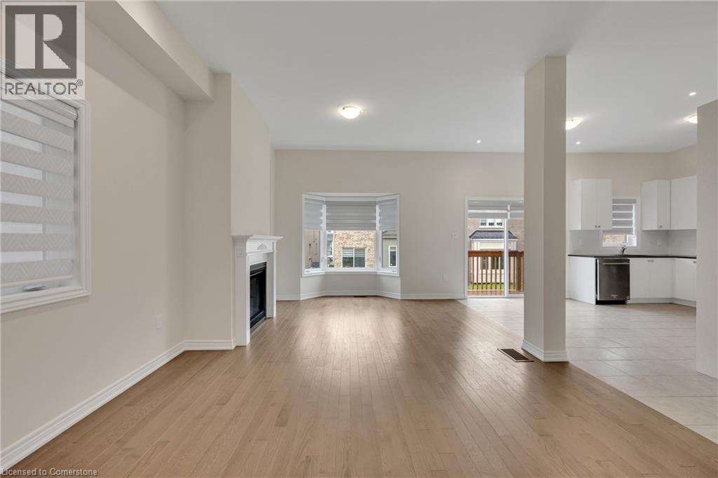 Photo 29 of 3936 Leonardo Street, Burlington ON