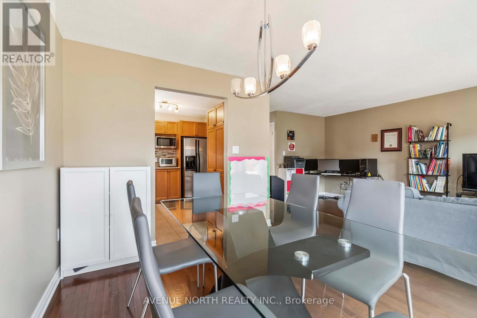 Photo 11 of 309 Mercury Street, Clarencerockland ON