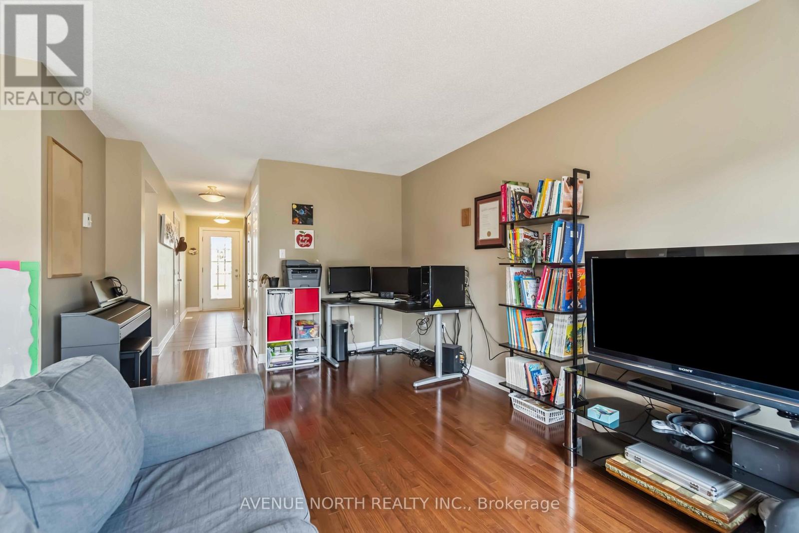 Photo 7 of 309 Mercury Street, Clarencerockland ON