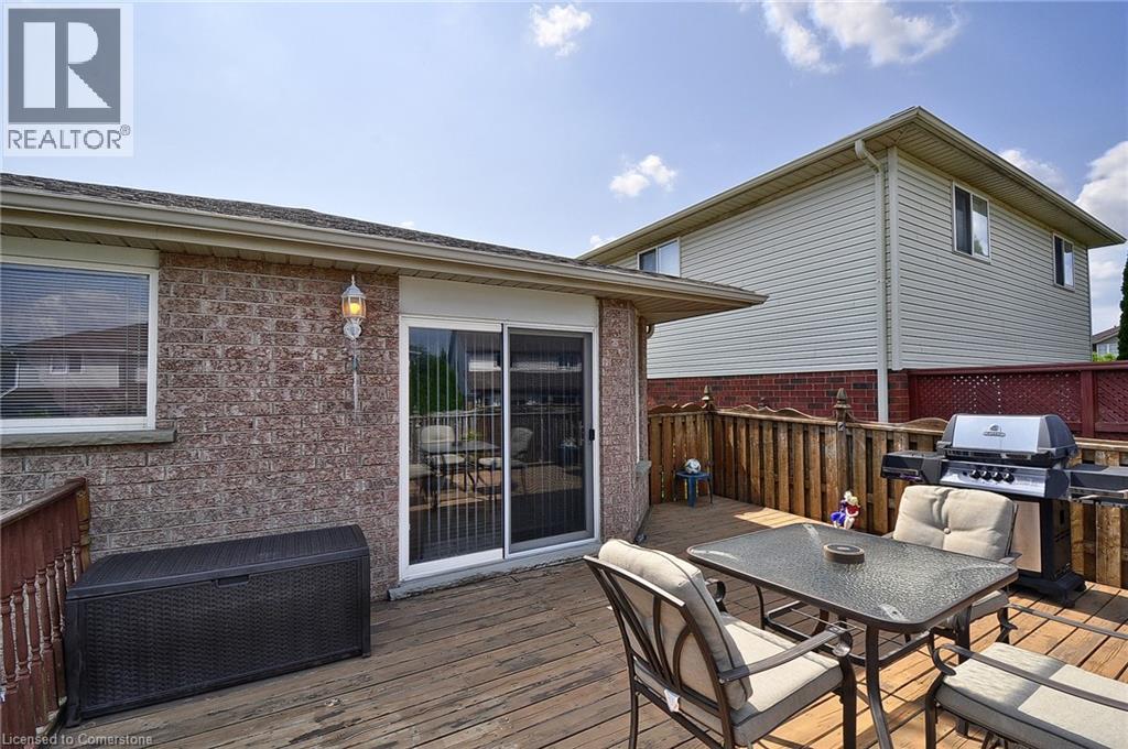 Photo 16 of 80 Hawkins Drive, Cambridge ON