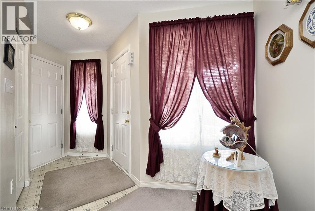 Photo 38 of 80 Hawkins Drive, Cambridge ON