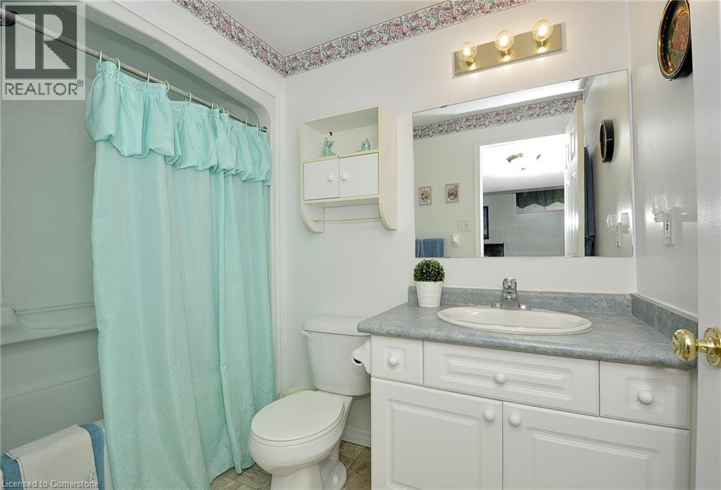Photo 14 of 80 Hawkins Drive, Cambridge ON