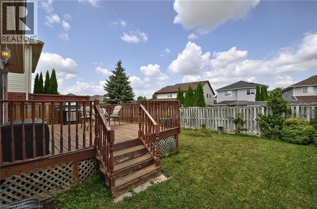 Photo 13 of 80 Hawkins Drive, Cambridge ON