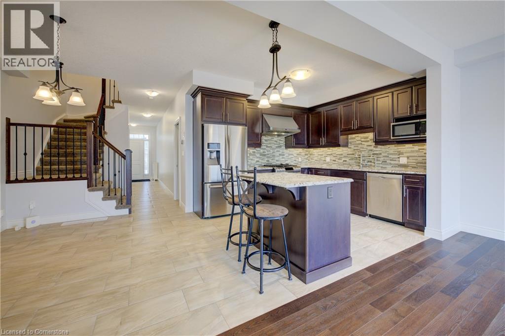 Photo 7 of 618 Montpellier Drive Unit A, Waterloo ON