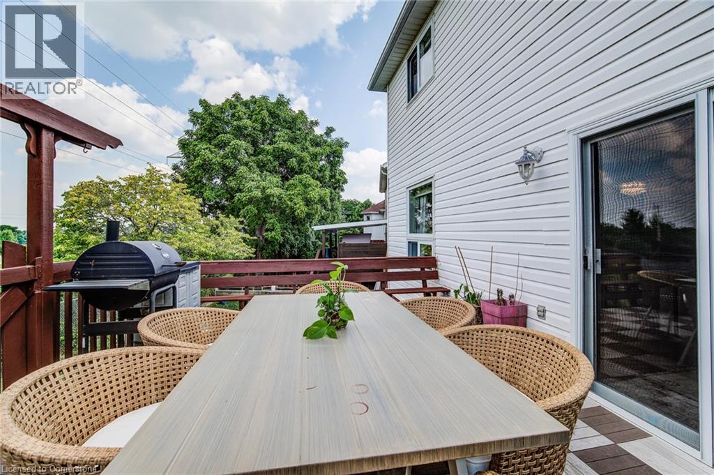 Photo 14 of 160 Hidden Creek Drive, Kitchener ON