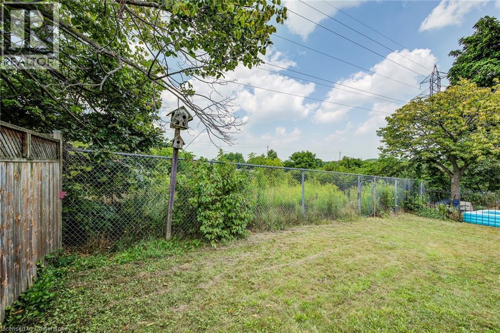 Photo 26 of 160 Hidden Creek Drive, Kitchener ON