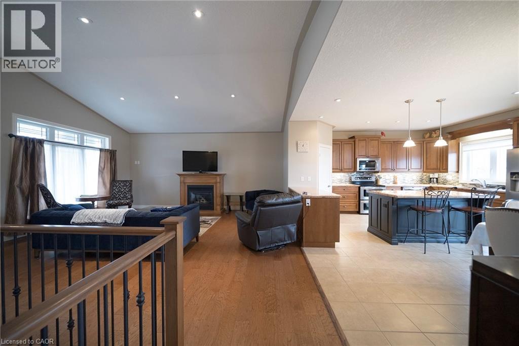 Photo 5 of 419 Queen Street S, Simcoe ON