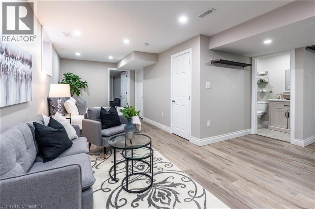 Photo 14 of 584 Commonwealth Crescent, Kitchener ON