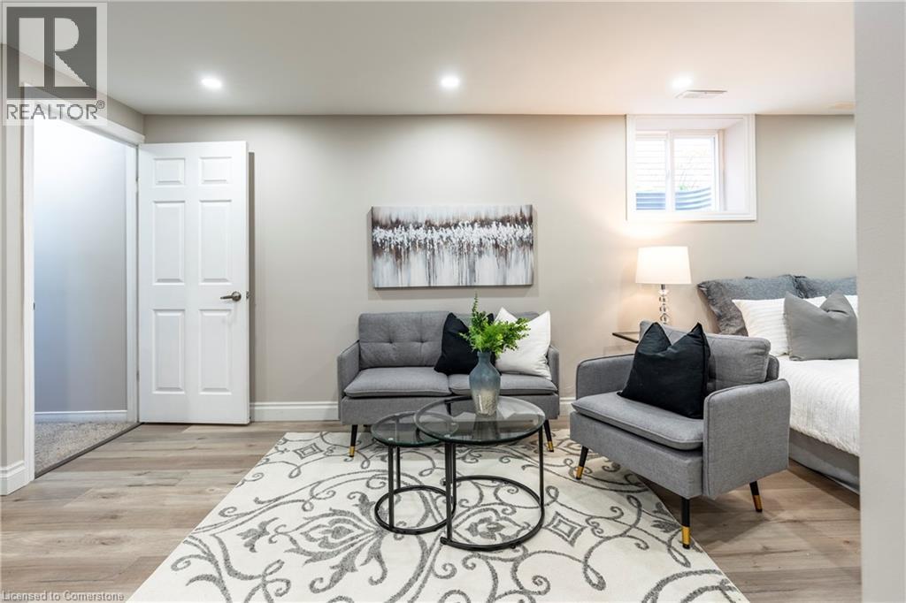 Photo 4 of 584 Commonwealth Crescent, Kitchener ON
