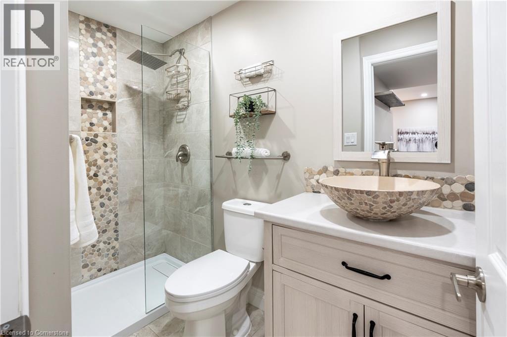 Photo 19 of 584 Commonwealth Crescent, Kitchener ON