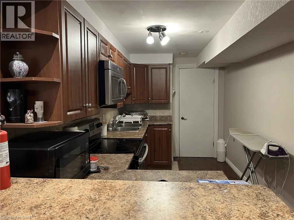 Photo 6 of 727 Commonwealth Crescent, Kitchener ON