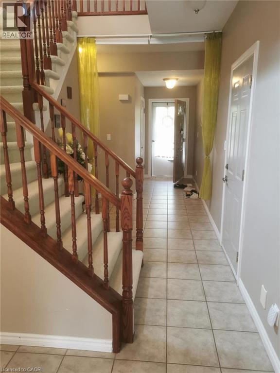 Photo 9 of 596 Violet Street, Waterloo ON