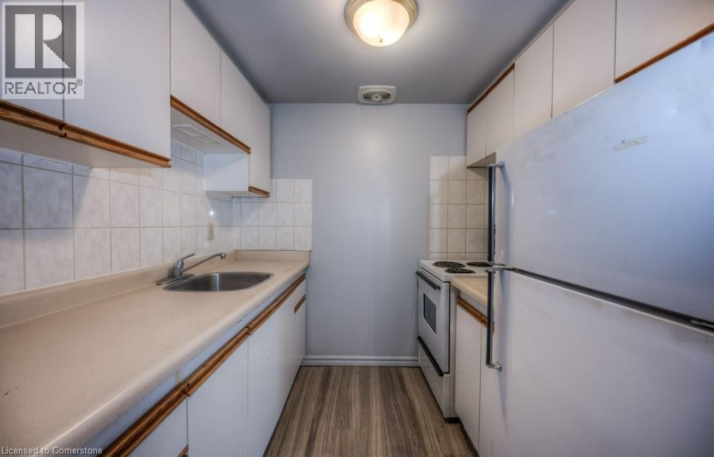 Photo 3 of 1200 Courtland Avenue E Unit 44, Kitchener ON
