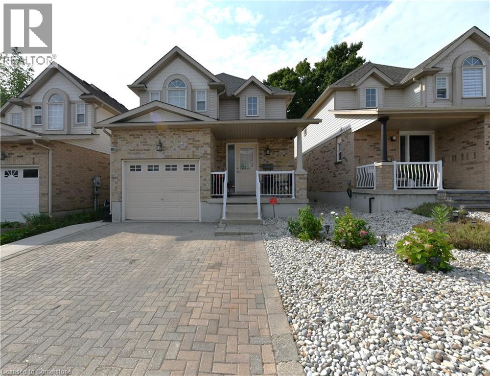 Photo 10 of 260 Bridlewreath Street, Kitchener ON