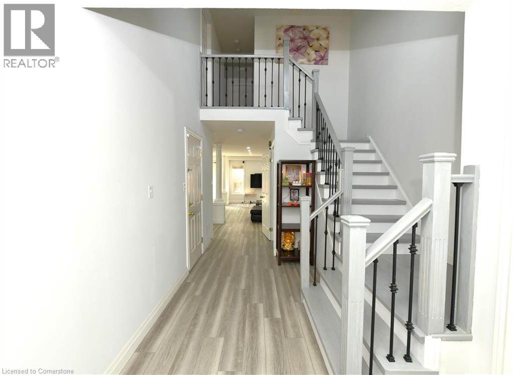 Photo 20 of 260 Bridlewreath Street, Kitchener ON