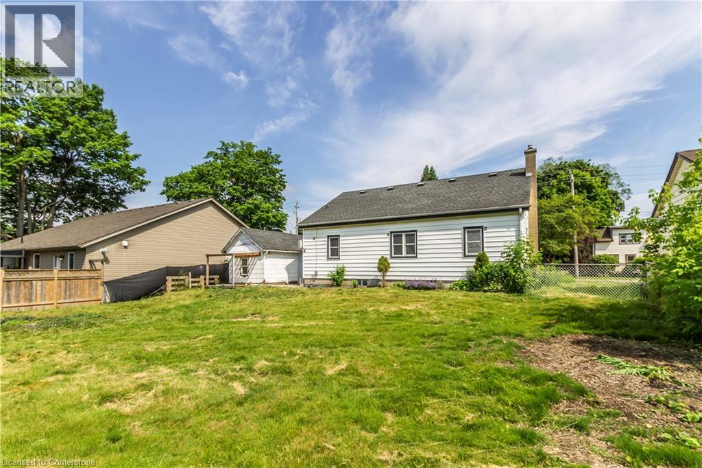 Photo 22 of 250 Cardigan Street, Woodstock ON