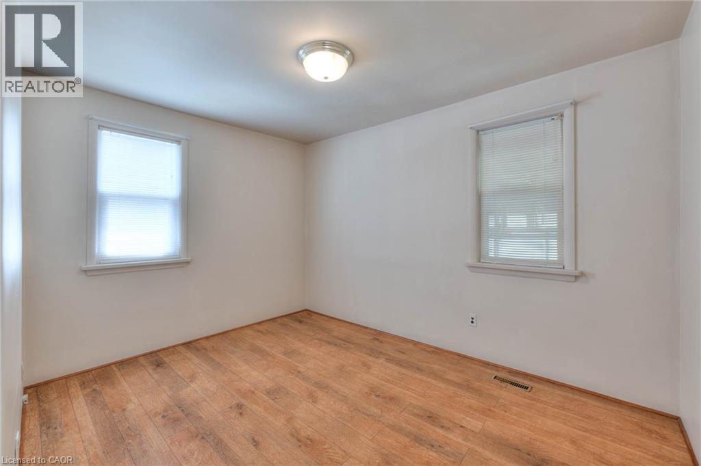 Photo 22 of 147 Clark Avenue, Kitchener ON