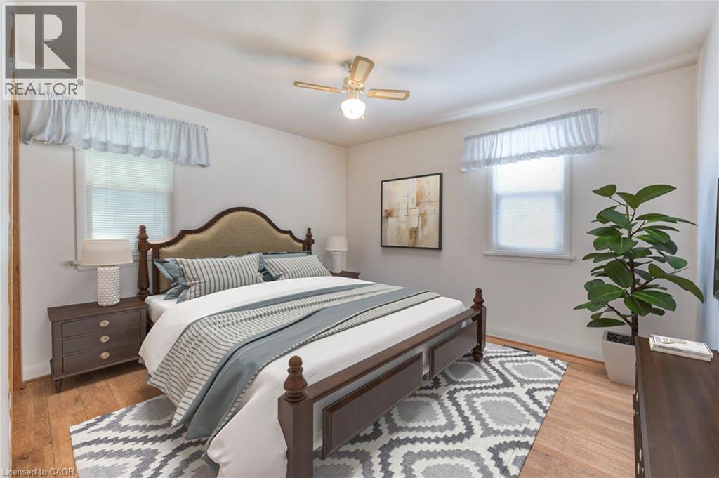 Photo 19 of 147 Clark Avenue, Kitchener ON