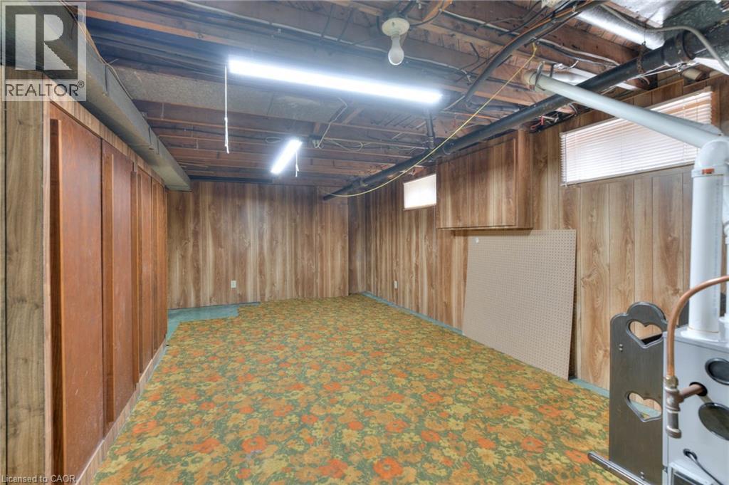 Photo 26 of 147 Clark Avenue, Kitchener ON