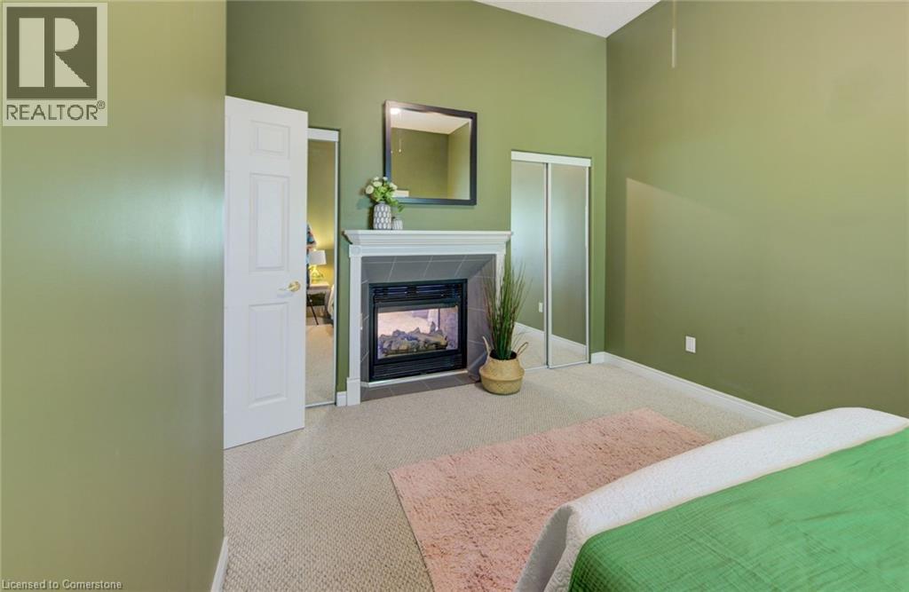 Photo 35 of 2 Smetana Drive, Kitchener ON