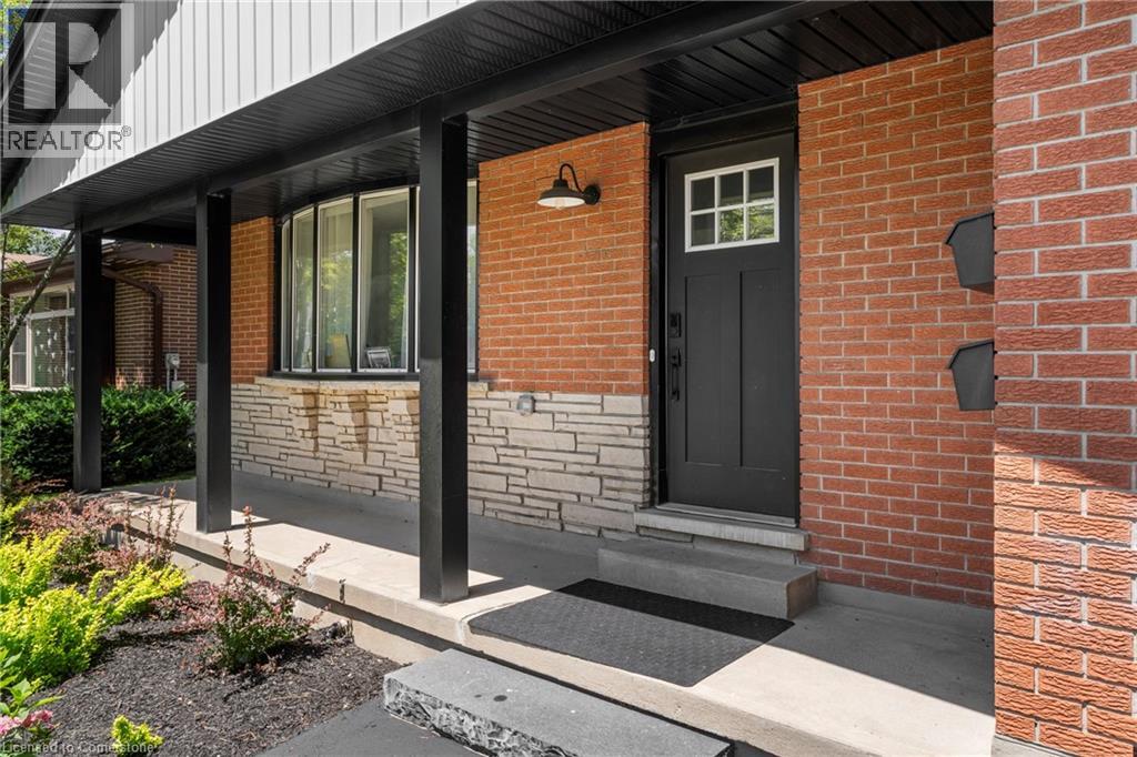 Photo 17 of 79 Inwood Crescent, Kitchener ON