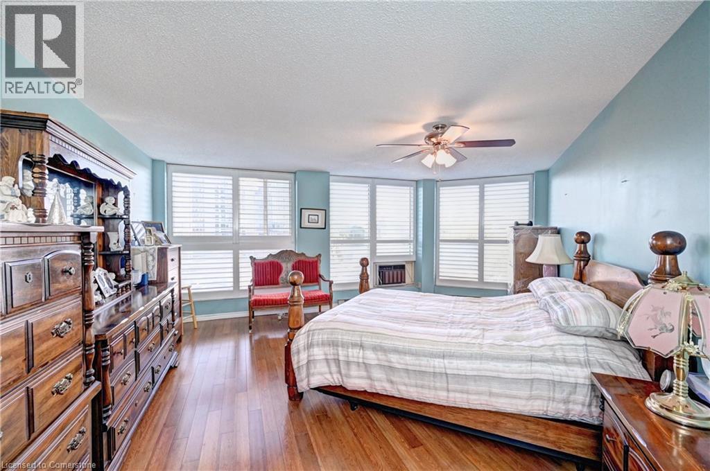 Photo 4 of 24 Marilyn Drive N Unit 401, Guelph ON